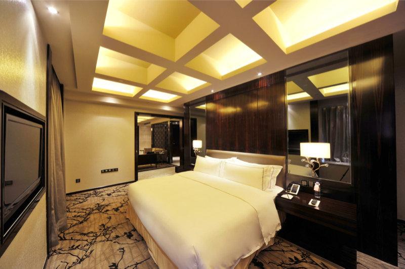 Royal Suites & Towers Wu-chan Exteriér fotografie